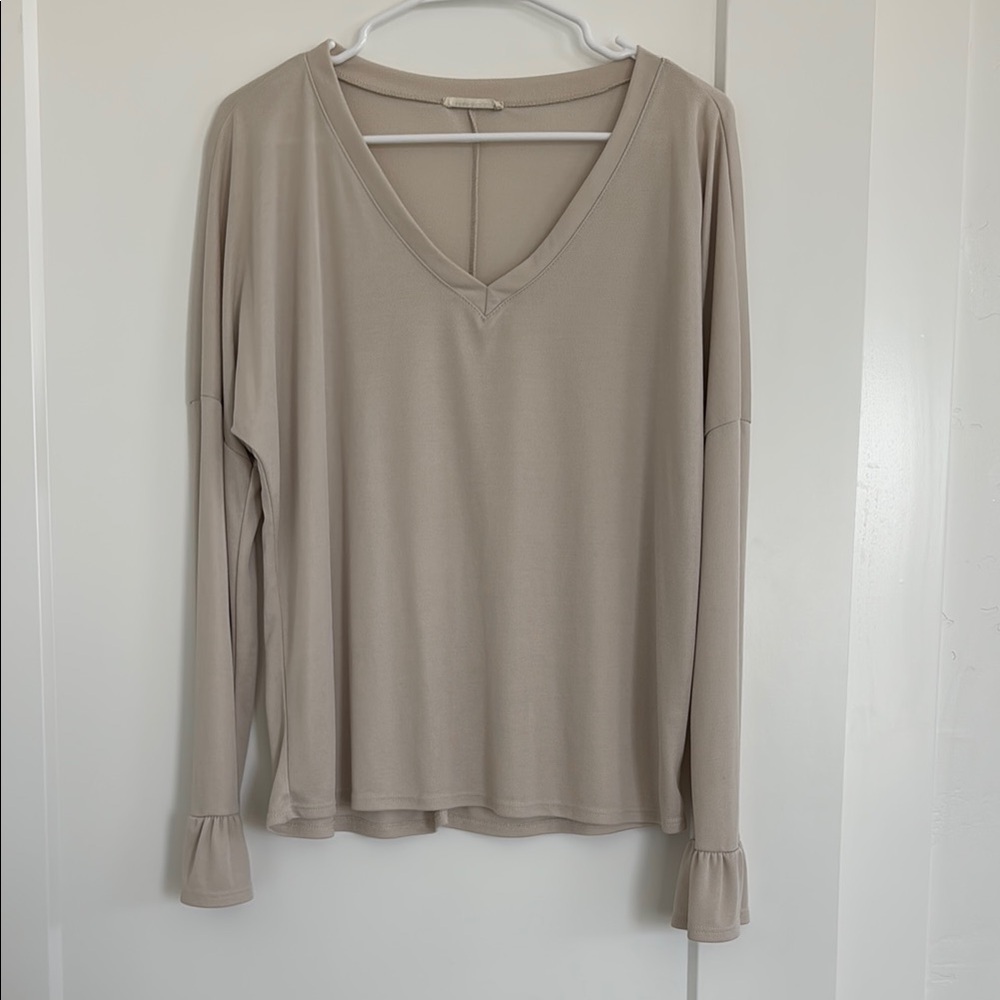Piper and Scoot Elegant Beige V-Neck Women's Top